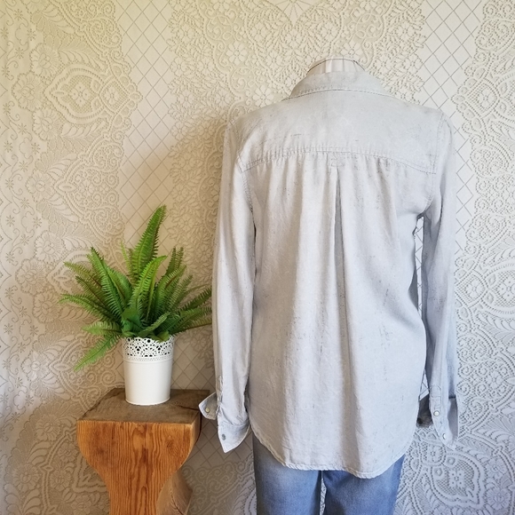 AE Chambray Boyfriend Shirt - Picture 3 of 11